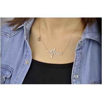 EKg Necklace Love Shaped Titanium Steel Heartbeat Lockbone Chain Heart Pendant 